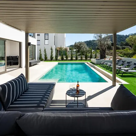 Casa Yiava